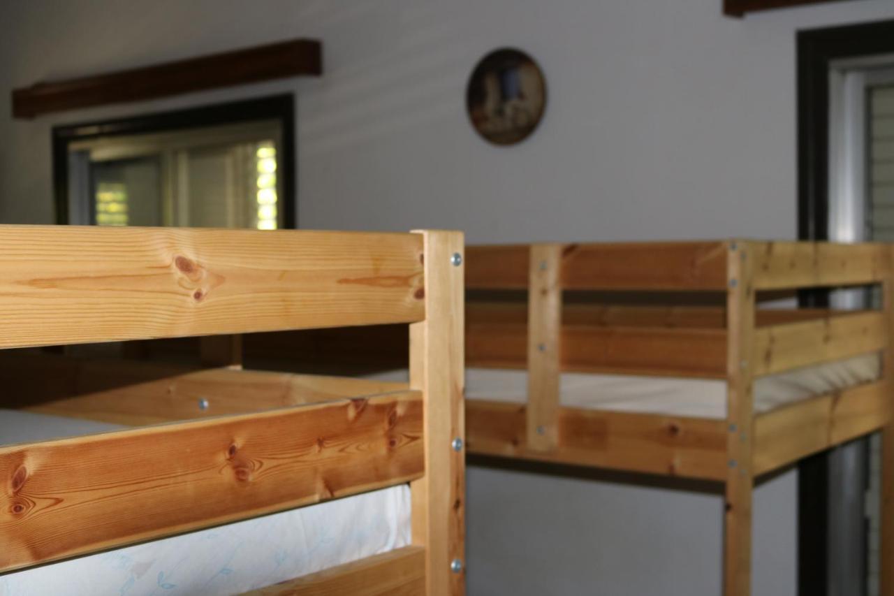 Costas Hostel Action Tseri Εξωτερικό φωτογραφία