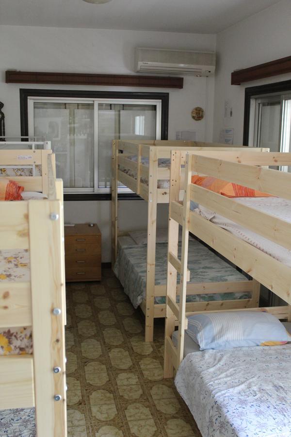 Costas Hostel Action Tseri Εξωτερικό φωτογραφία